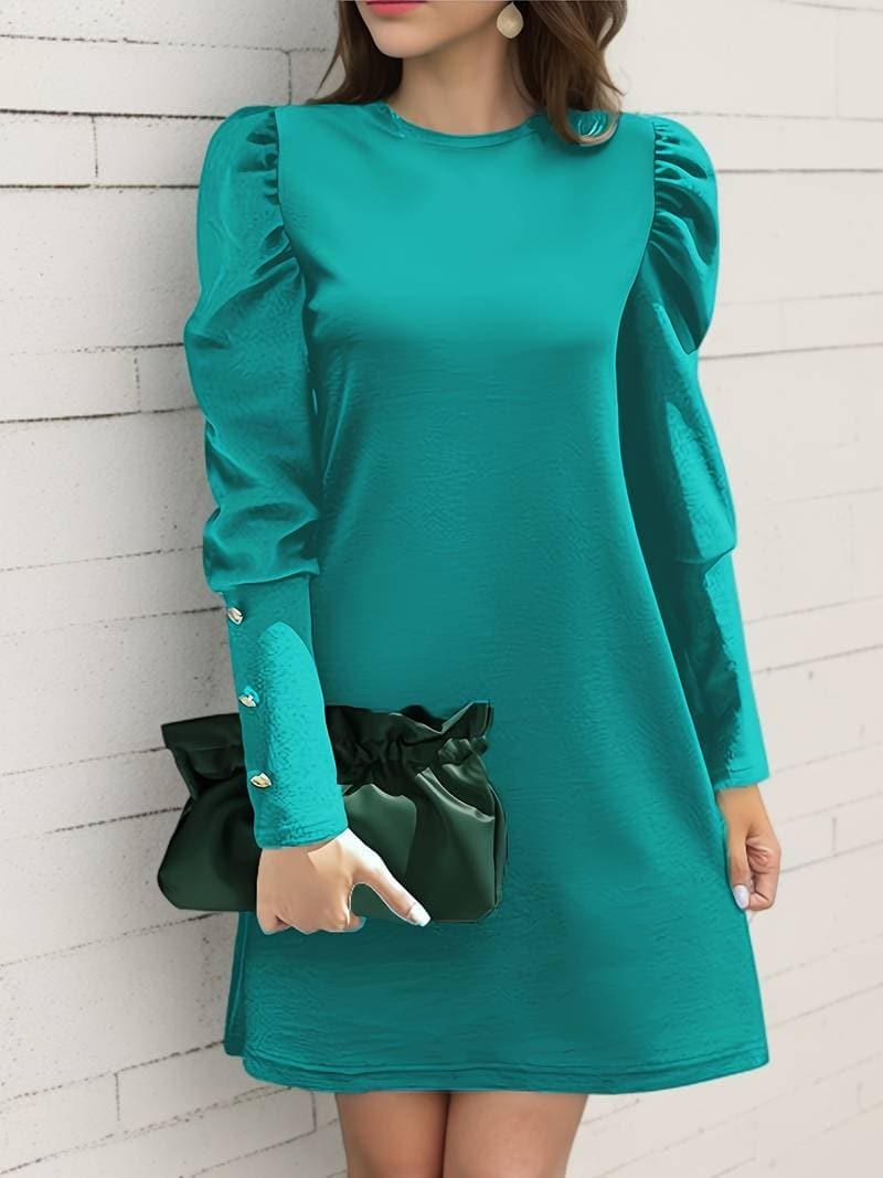 MW | Modisches und minimalistisches Winterkleid