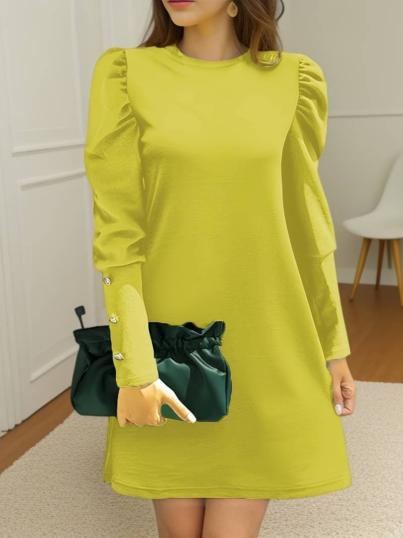 MW | Modisches und minimalistisches Winterkleid