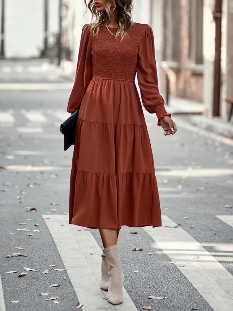 MW | Modisches und minimalistisches Kleid
