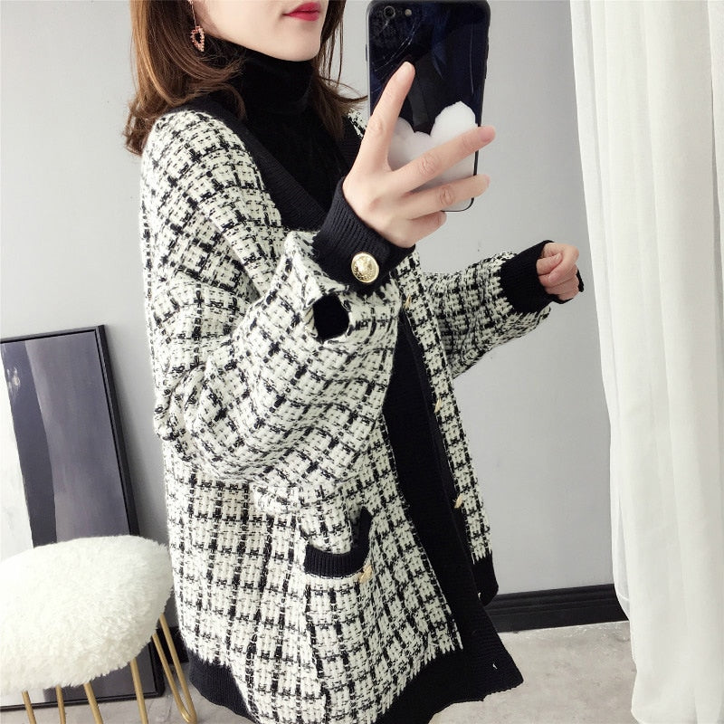 MW | Klassische und elegante Winter-Strickjacke