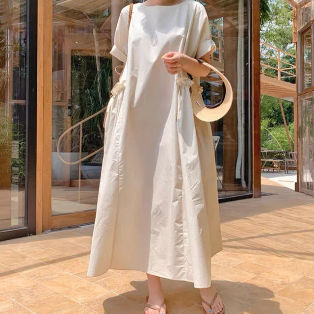 MW | Minimalistisches und leichtes Kleid