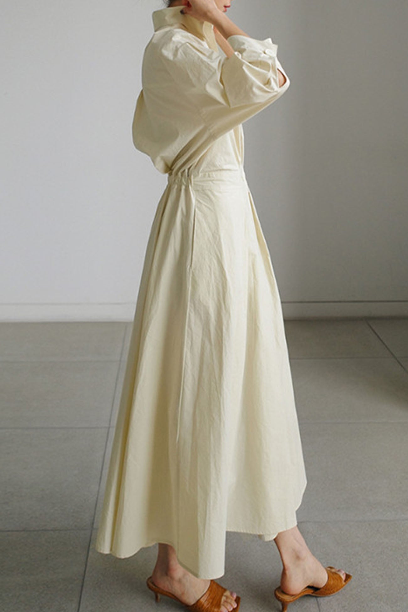 MW | Langärmeliges A-Linien-Hemd Midikleid aus Baumwolle