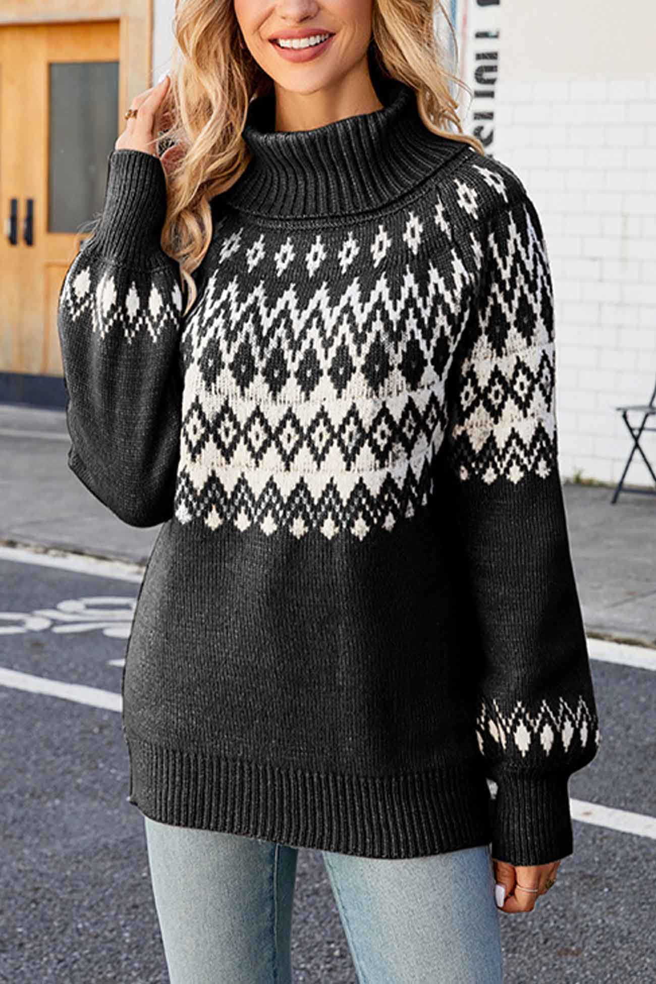 MW | Modischer und minimalistischer Pullover