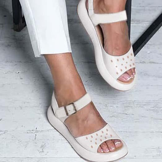 Nelly Designers | Orthopädische flache Sandalen mit Peep Toe