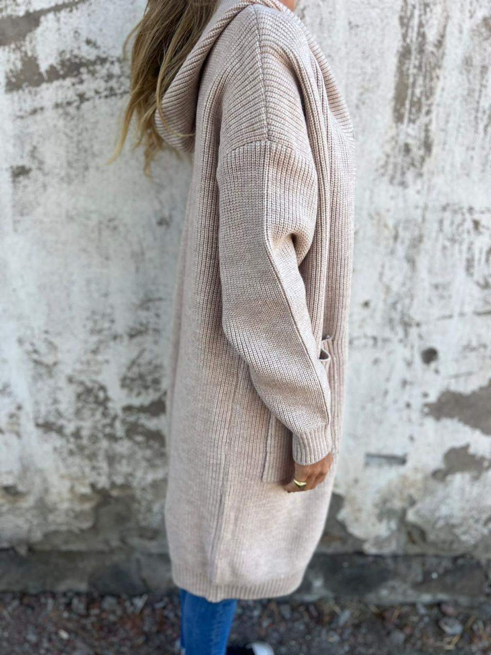 MW | Zeitlose und elegante Winter-Strickjacke