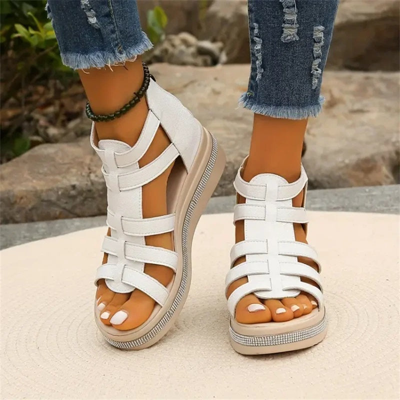Nelly Designers | Strassbesetzte Keilsandalen