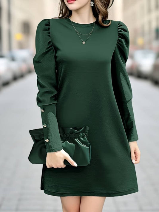 MW | Modisches und minimalistisches Winterkleid
