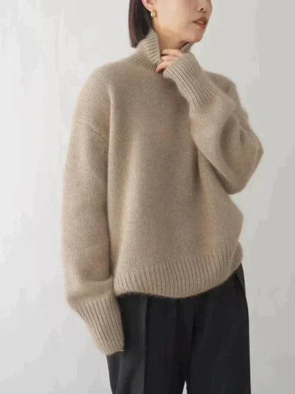 MW | Minimalistischer Strickpullover mit hohem Halsausschnitt