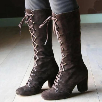 Nelly Designers | Handgefertigte Schnürstiefel für Frauen