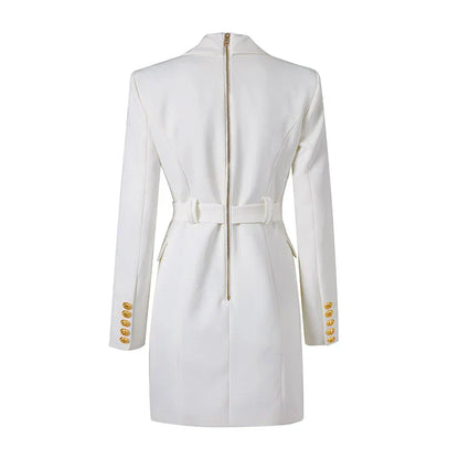 MW | Modisches und minimalistisches Winterkleid