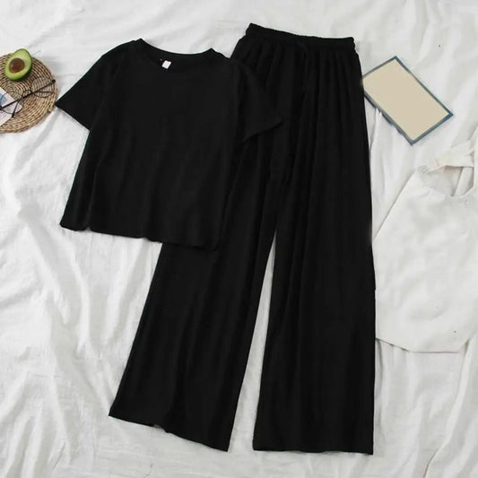 MW |  T-Shirt und Hose mit Rundhalsausschnitt