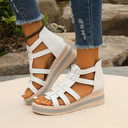Nelly Designers | Strassbesetzte Keilsandalen