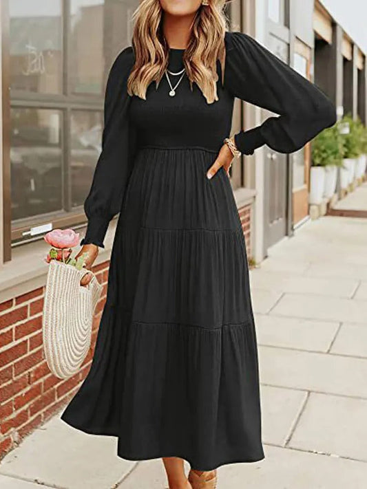 MW | Modisches und minimalistisches Kleid